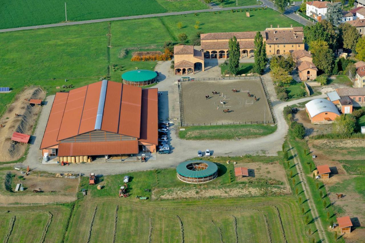 Agriturismo Corte Ghiara Hotell Fontanellato Eksteriør bilde