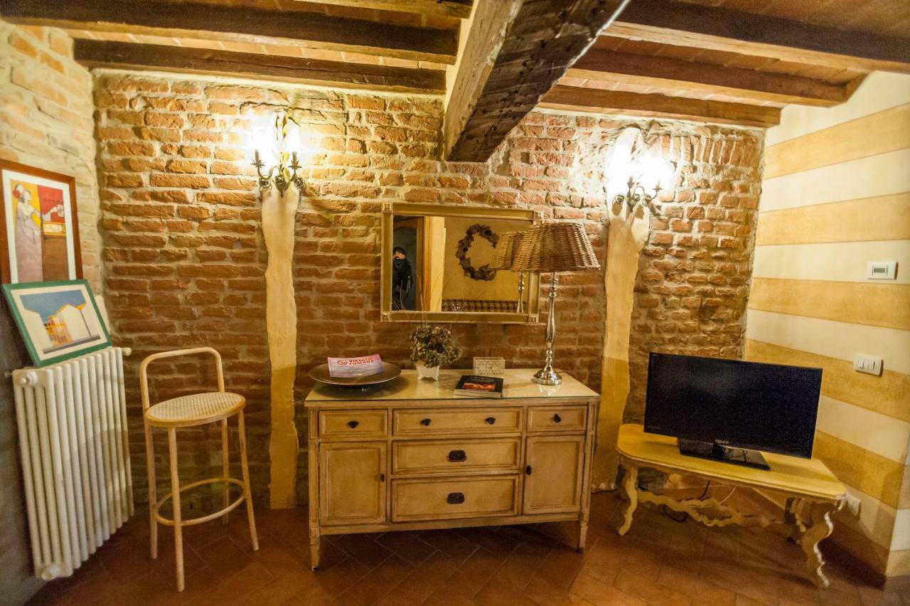 Agriturismo Corte Ghiara Hotell Fontanellato Eksteriør bilde