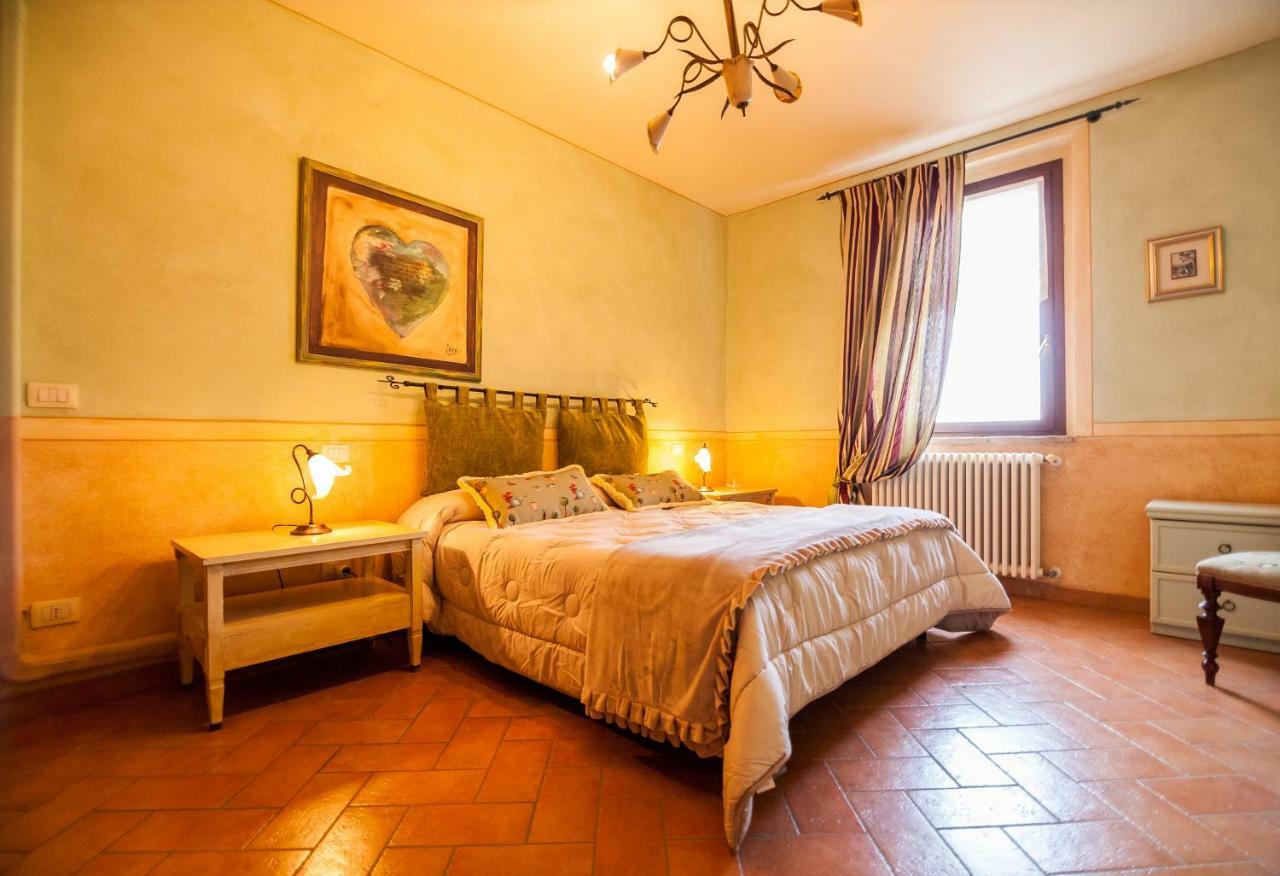 Agriturismo Corte Ghiara Hotell Fontanellato Eksteriør bilde